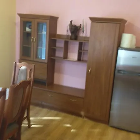 Pas Kestuti Alloggio in famiglia *
